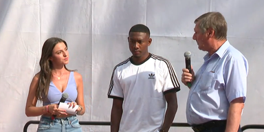 2022-08-02 08_40_49-220801_POE_Fussball-Star_David_Alaba_eroeffnet_Fussballkaefig_1859.mxf - VLC med.png