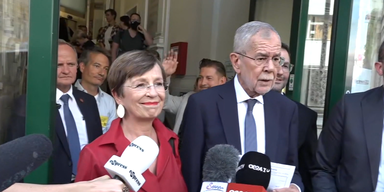 2022-08-09 14_48_36-POE_VdB_Startet_Wahlkampf_1min44_090822.mxf - VLC media player.png