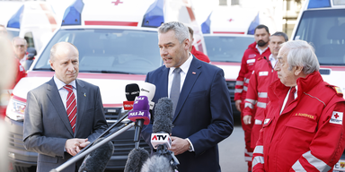 &Ouml;sterreich schickt 20 Rettungsautos in die Ukraine