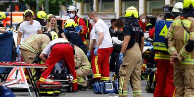 Berlin Menschenmenge Autpo