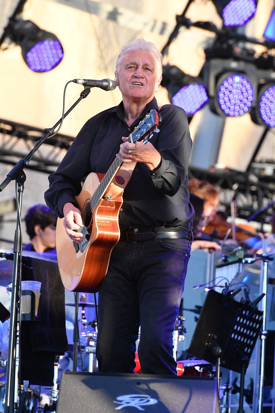 Fendrich lieferte Symphonie-Show fast ohne Sound