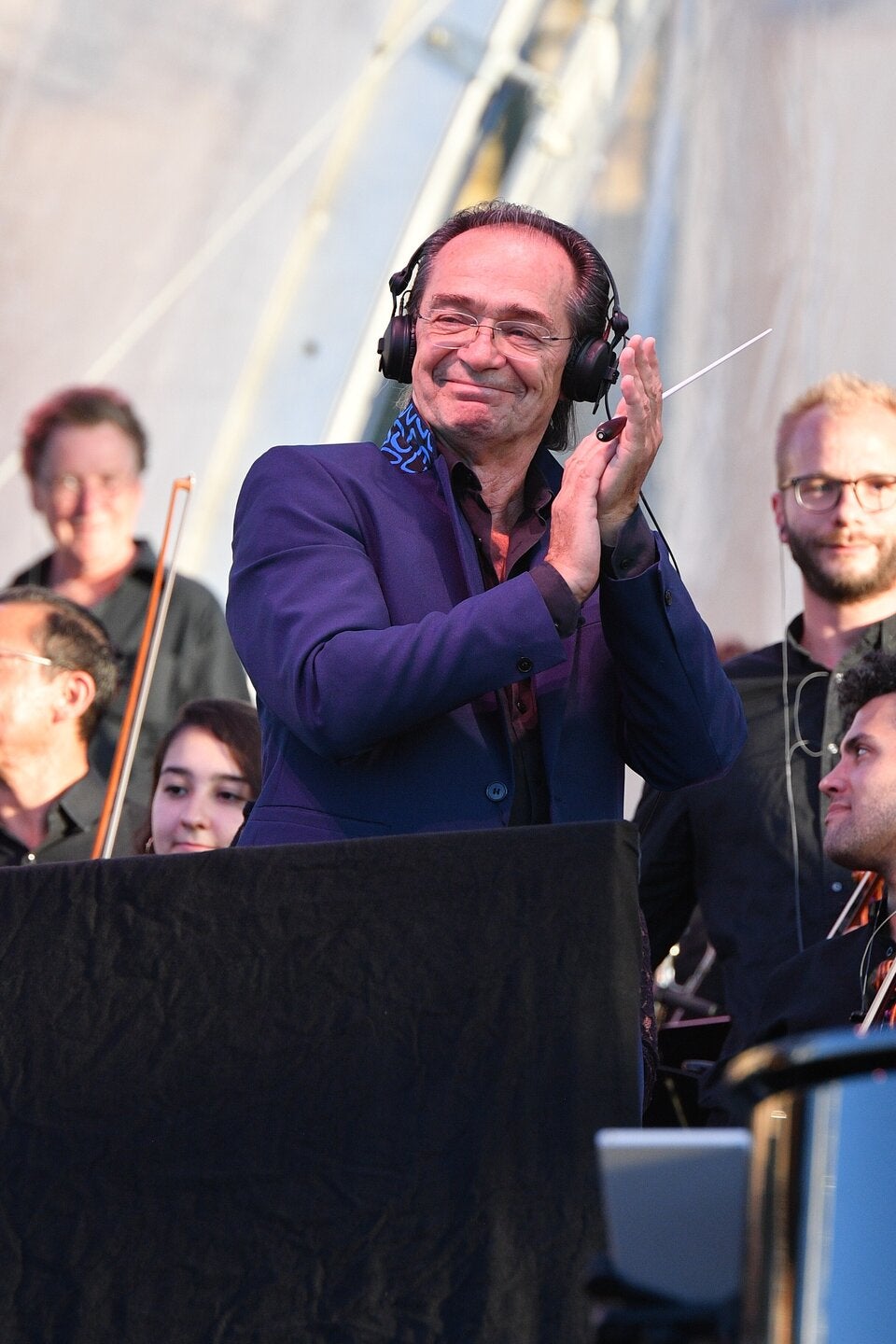 Fendrich lieferte Symphonie-Show fast ohne Sound