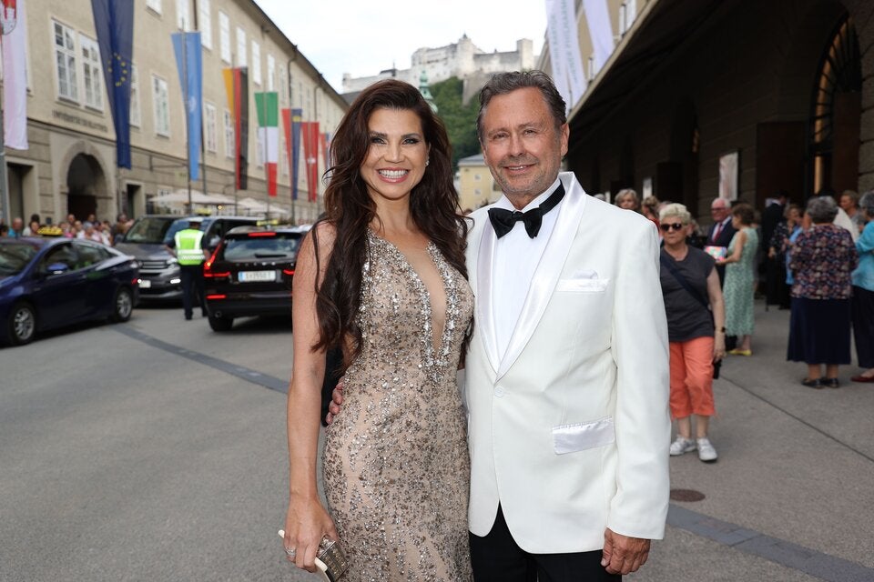 Leona König und ihr Partner Ex-ORF-Chef Alexander Wrabetz bei den Salzburger Festspielen.