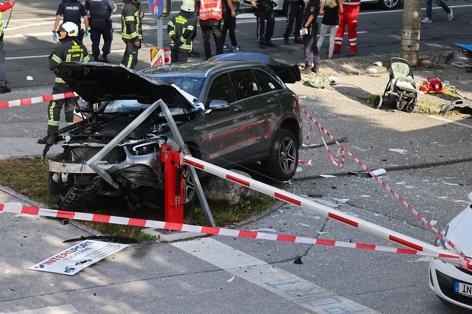 Unfall McDonalds Salzburg Gastgarten