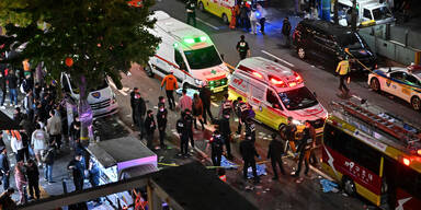 Massengedr&auml;nge bei Halloween-Feiern in Seoul: Totenzahl stieg auf 120