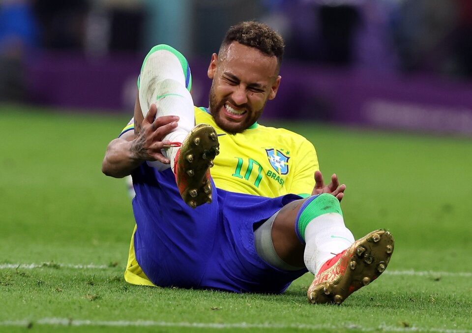 Neymar in Tränen: Verletzung trübt WM-Auftaktsieg