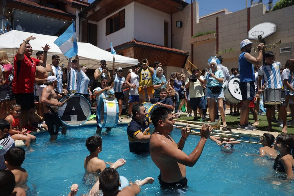Pool Party Maradona Villa