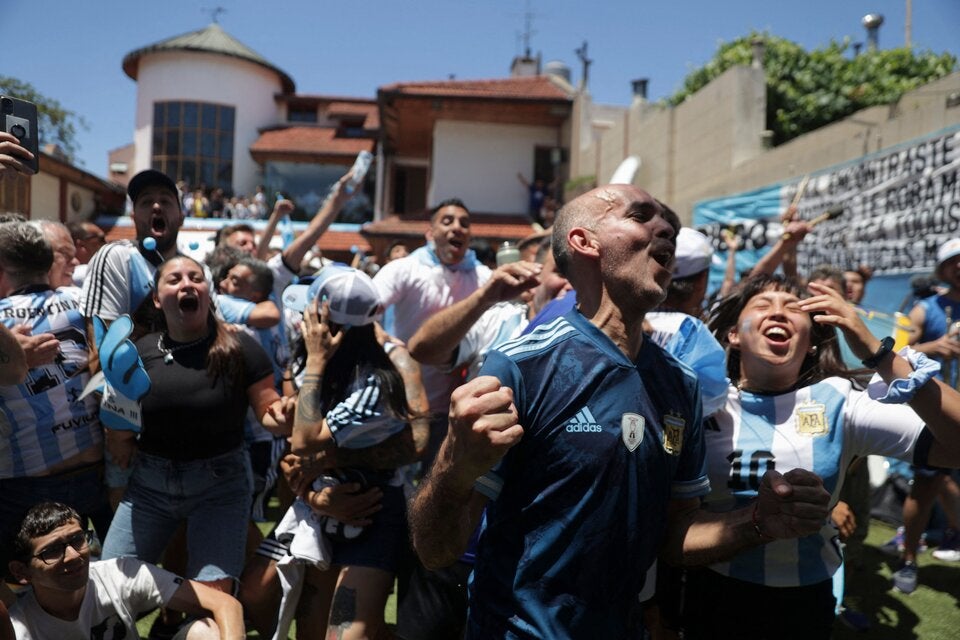 Pool Party Maradona Villa