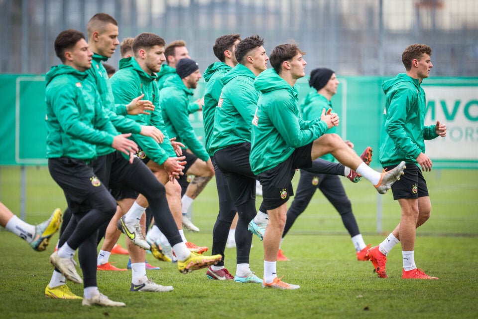 Rapid Trainingsstart mit Sport-Boss Markus Katzer