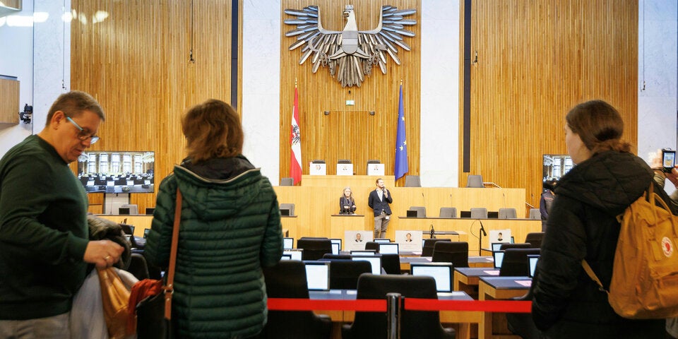 Ansturm auf Parlament: Mehr als 25.000 Fans