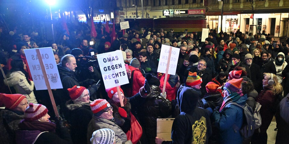 Wien: Demo gegen FP-Waldhäusl