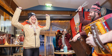 Cornelia H&uuml;tter Bronzefeier