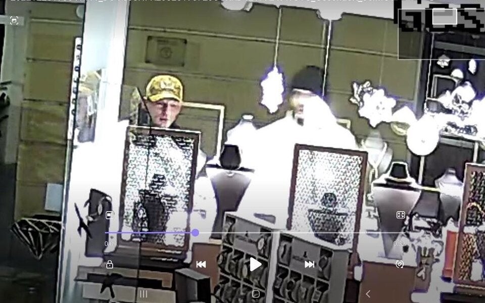 Juwelen-Coup: Duo lief bei Einbruch in Fotofalle