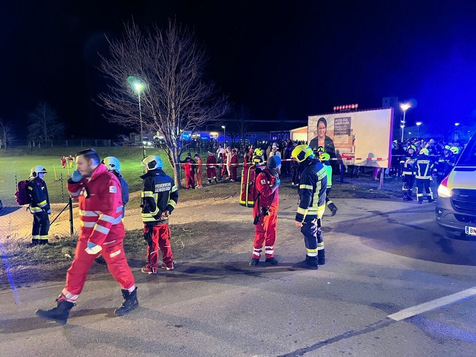 15 Verletzte bei Faschingswagen-Unfall in Reisenberg