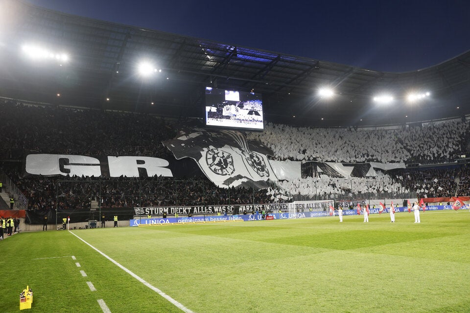 Hexenkessel Klagenfurt! So heizen die Fans beim Cup-Finale ein