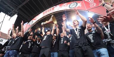 Kopie von Sturm Graz Cup-Feier