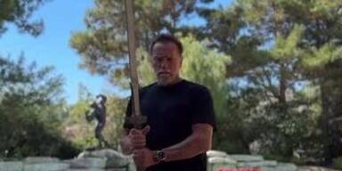 20231004_66_780676_231004_XX_MAZ_SOCIETY_Schwarzenegger_Neues_Buch_Lustig_mitOT_MW.jpg