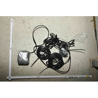 Die Bande konnte Schmuck und Bargeld für 440.000 Euro erbeutet