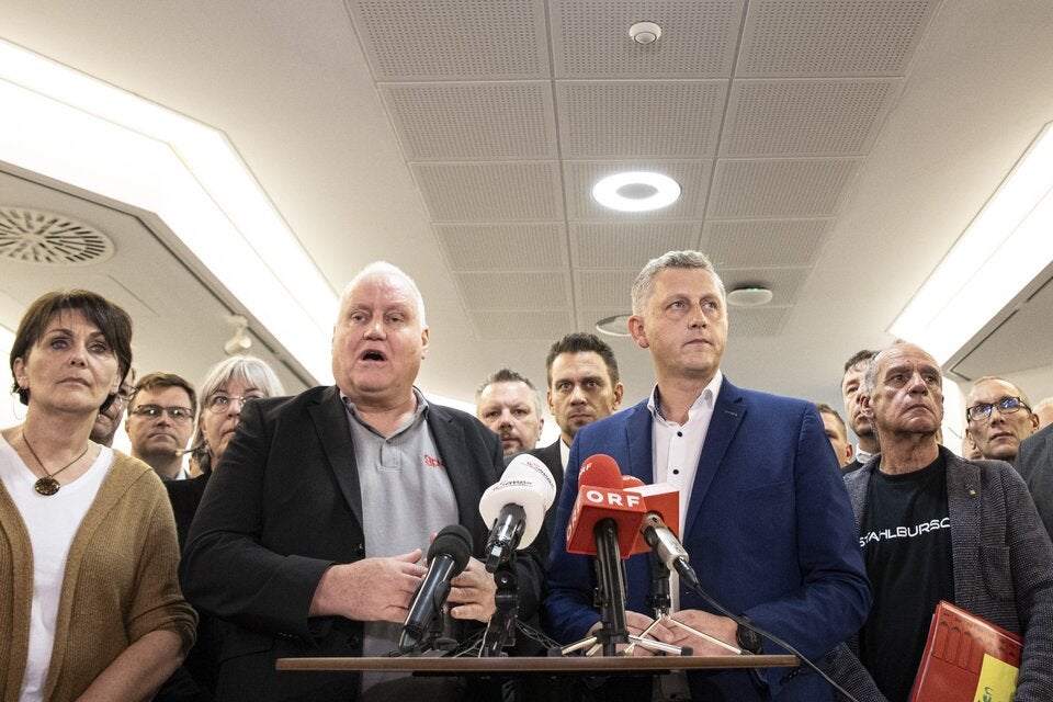 Die Chefverhandler der Gewerkschaften Karl Dürtscher (GPA) und Reinhold Binder (PRO-GE)