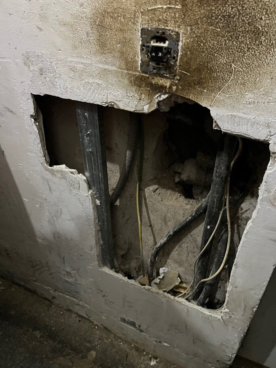 Großeinsatz in Wien wegen desolaten Wohnhäusern