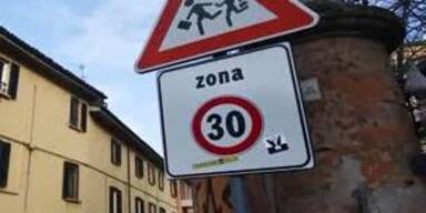 20240117_66_810294_240117_XX_MAZ_Bologna_fuehrt_30kmh_Limit_ein_MW.jpg