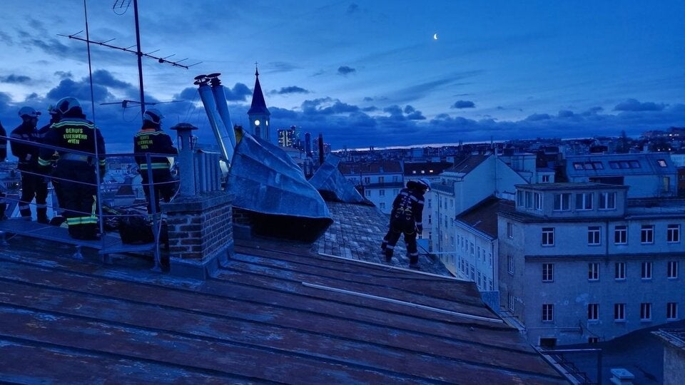 Sturm forderte Feuerwehr in Wien
