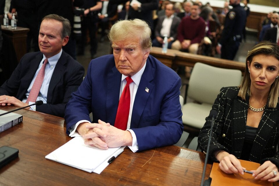 Donald Trump bei Betrugsprozess vor Gericht
