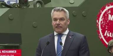 BestOF_Vertragsunterzeichnung_fA14r_Radpanzer_JT.jpg