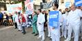 Protest vor dem Lorenz-Böhler-Spital