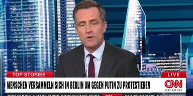 20240318_66_829248_240318_XX_CNN_ENGLISCH_Menschen_versammeln_sich_in_Berlin_um_gegen_Putin_zu_protestieren_JT.jpg