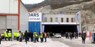 20240321_66_830568_240321_XX_MAZ_KARNTEN_Karawankentunnel-Durschlag_mitOT_Kaiser_undAsfinagGF_MW.jpg