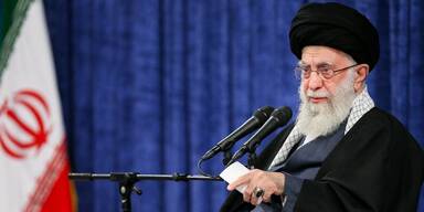 Khamenei 1