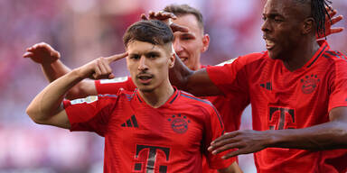 Bayern wieder Zweiter: Lockeres 2:0 gegen Wolfsburg