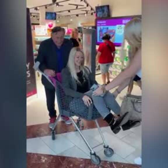 Bienchens erster Arbeitstag in der Lugnercity