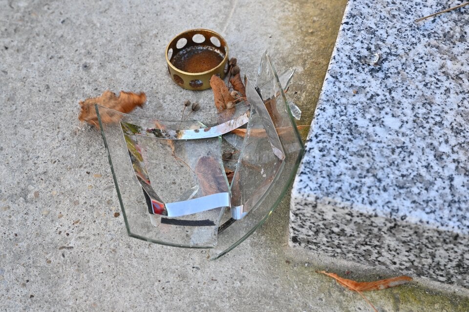 Grabschändung bei Richard Lugners letzter Ruhestätte