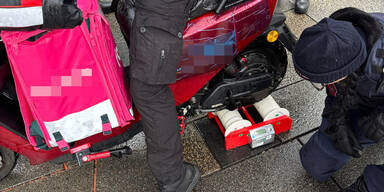 Getunter Scooter fuhr fast 50 km/h