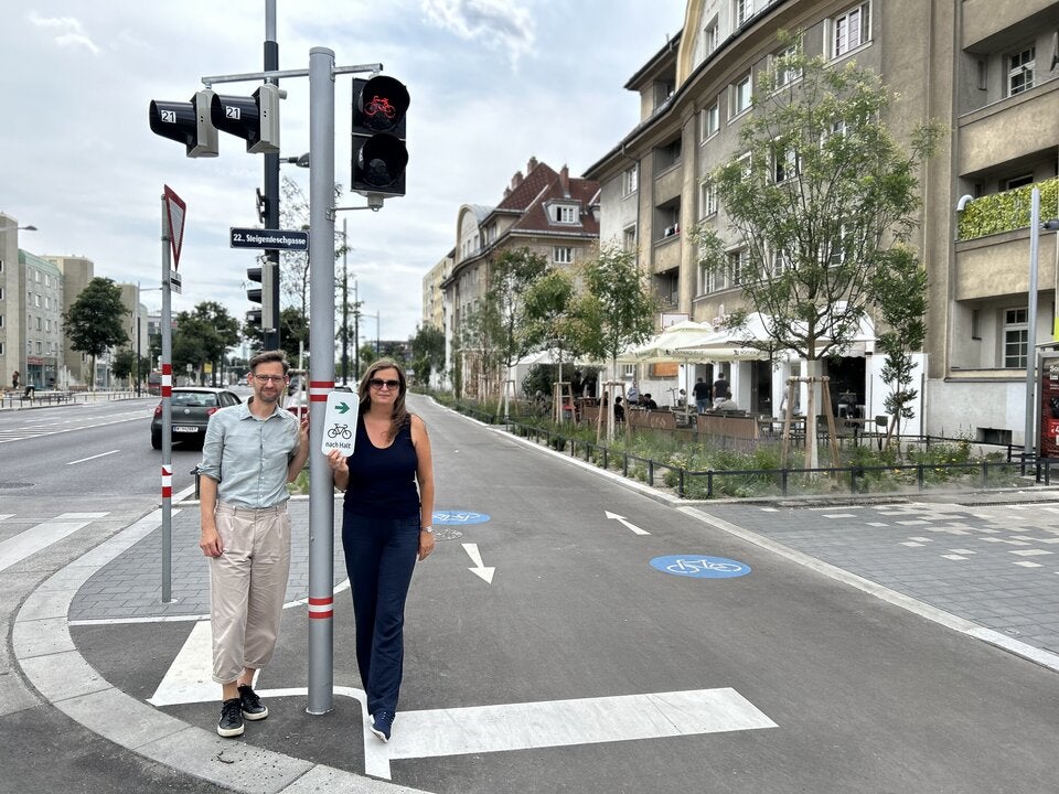 Blum und Sima: 820 Grünpfeile soll Wien künftig haben.