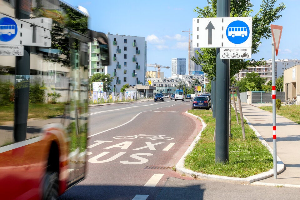 Rotes Band für Radler: Wiens neuer Weg ins Grüne