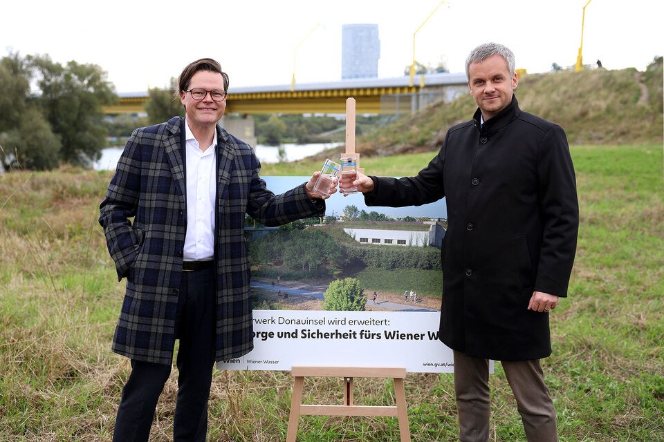 Pressekonferenz zum neuen Wasserwerk auf der Donauinsel mit Klimastadtrat Jürgen Czernohorszky und Wiener Wasser-Leiter Paul Hellmeier. 