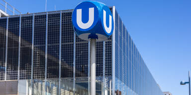 Fassaden-PV-Anlage versorgt U6-Station Floridsdorf mit Strom