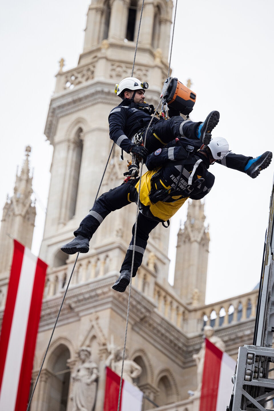 Unterhaltsames Programm mit spektakulären Vorführungen von 