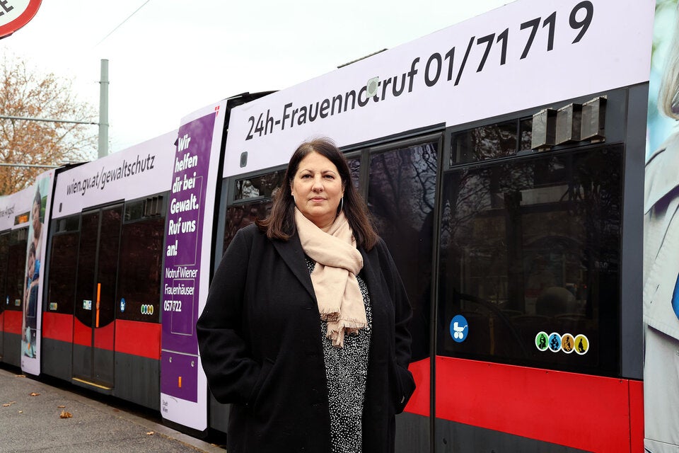 Femizid-Studie zeigt: Gewaltspirale beginnt oft mit Kontrolle und Besitzdenken