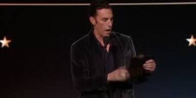Critics_Choice_Awards_Anora_The_Substance_Demi_Moore_2min56_BM.jpg