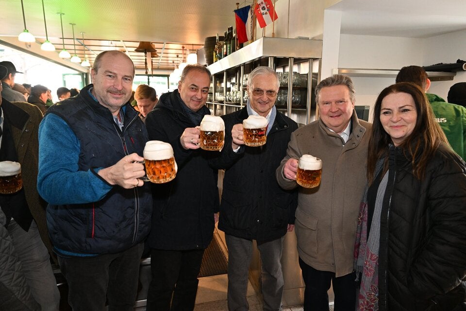 Eröffnung Schweizerhaus