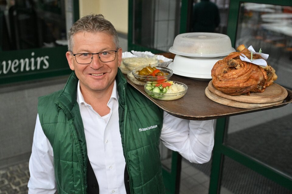 Eröffnung Schweizerhaus