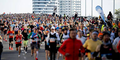 Vienna City Marathon schreibt Geschichte: Jüngster Sieger, mehr Frauen & 85-jähriger Finisher