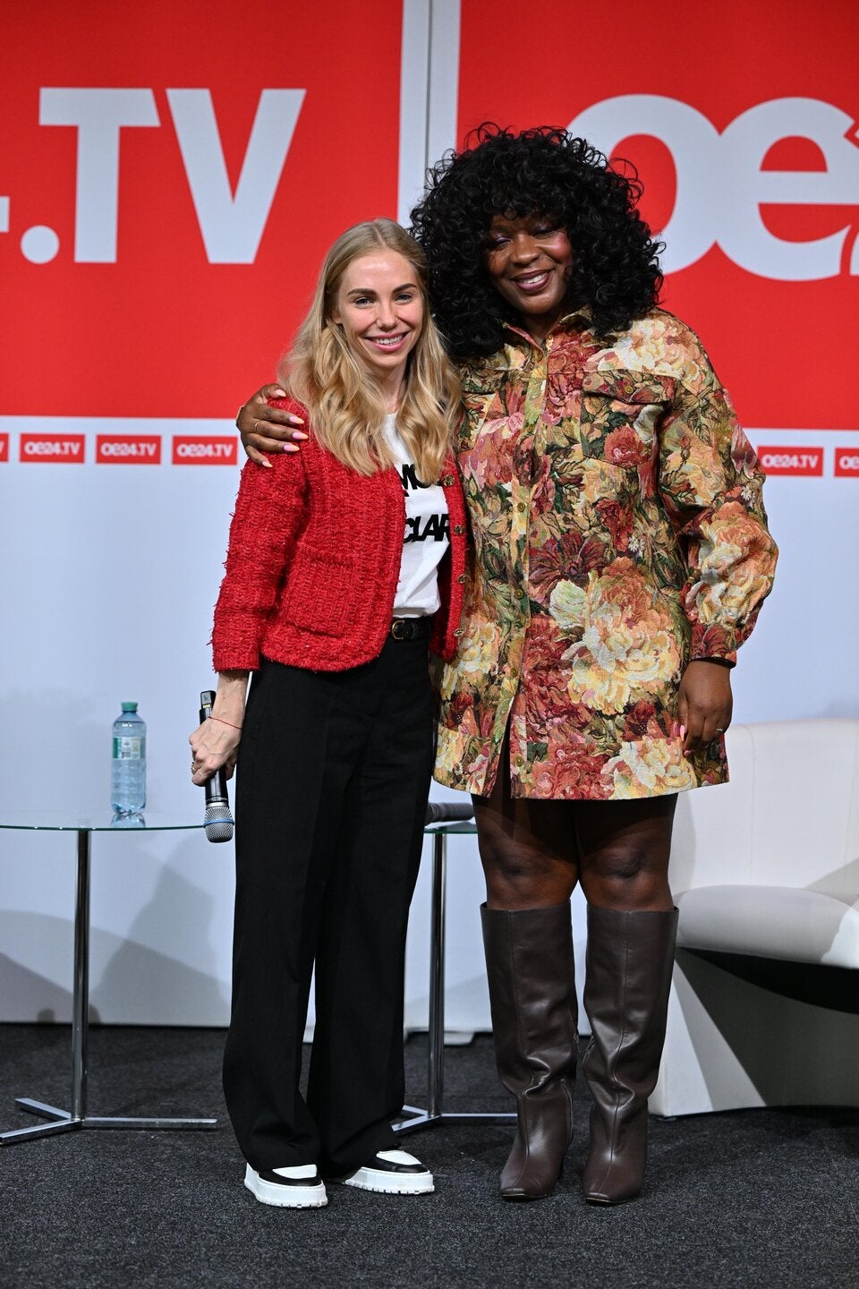 Madonna Herausgeberin Jenny Magin mit Mode-Influencerin Christl Clear.