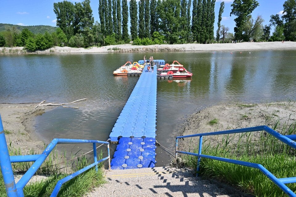 Auch beim Bootsverleih im Strandbad nur wenige Besucher.