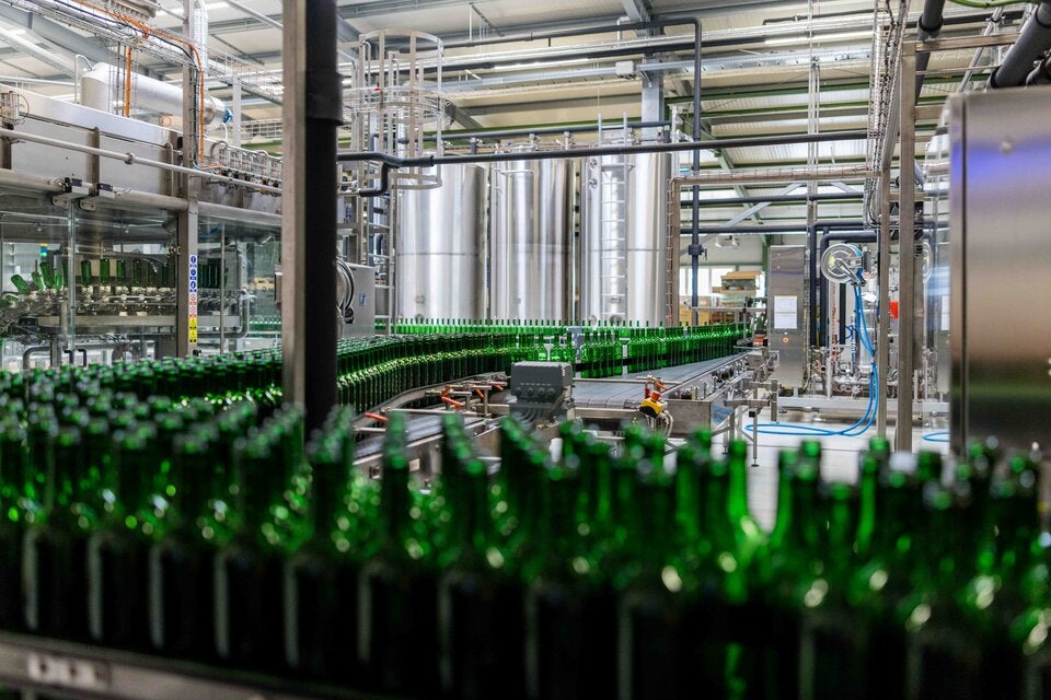 15,5 Millionen Flaschen werden jährlich im Kellereibetrieb abgefüllt.