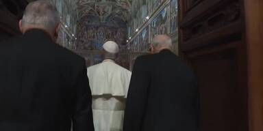 20250513_66_947543_250513_xx_SPLIT_Papst_Leo_XIV_in_Sixitinishcer_Kapelle_und_bei_GrAbern_VorgAnger_6min40_BM.jpg